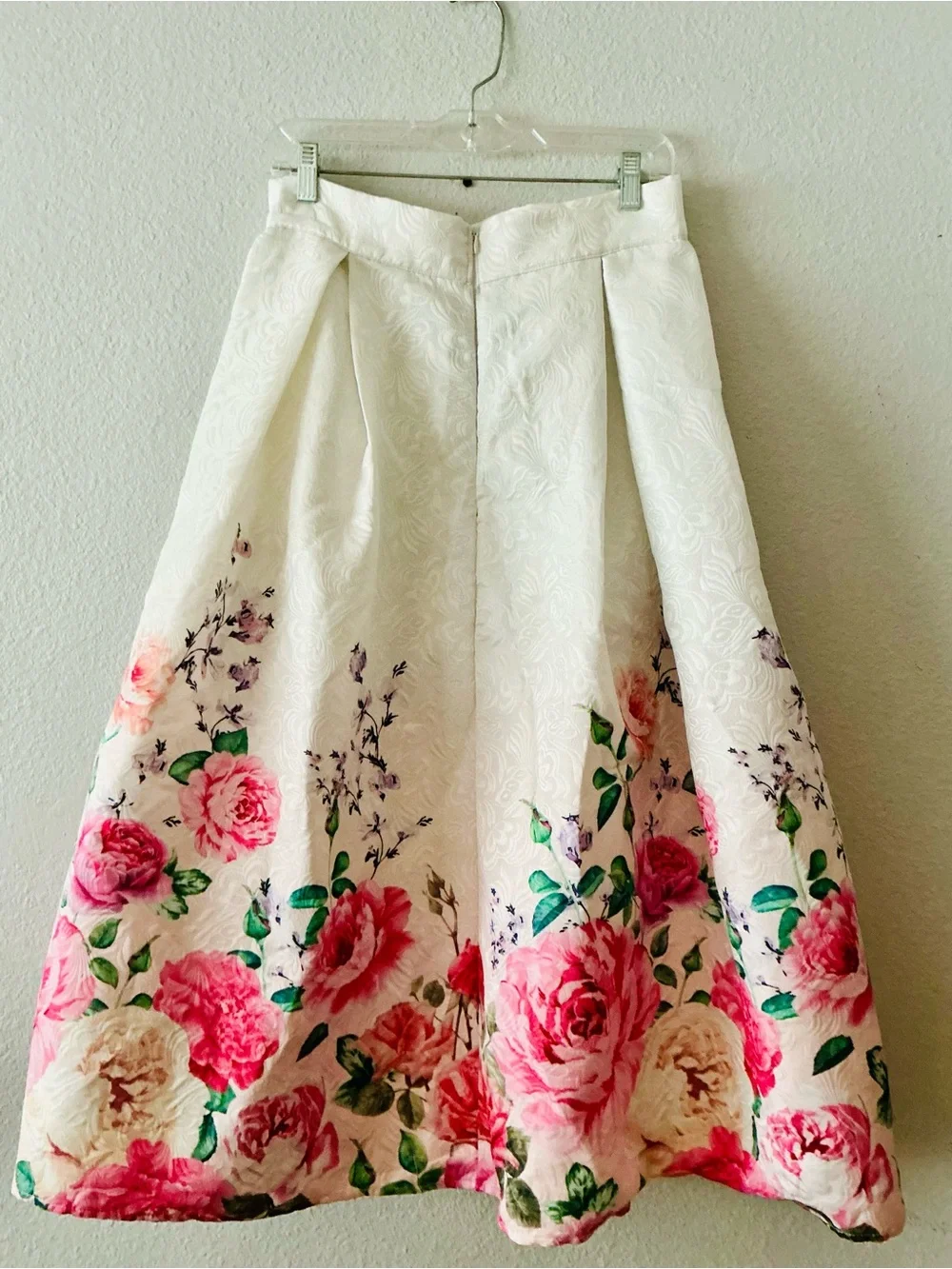 SHEIN L Belle Boxy Pleated Floral Jacquard White Circle Skirt  Floral Bouquet